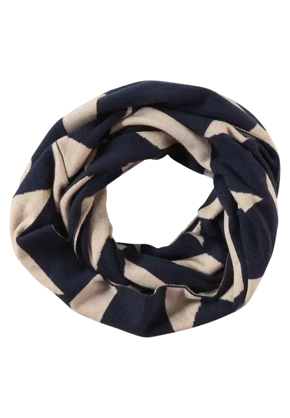 572214- Jacquard Print Loop Scarf- Street One