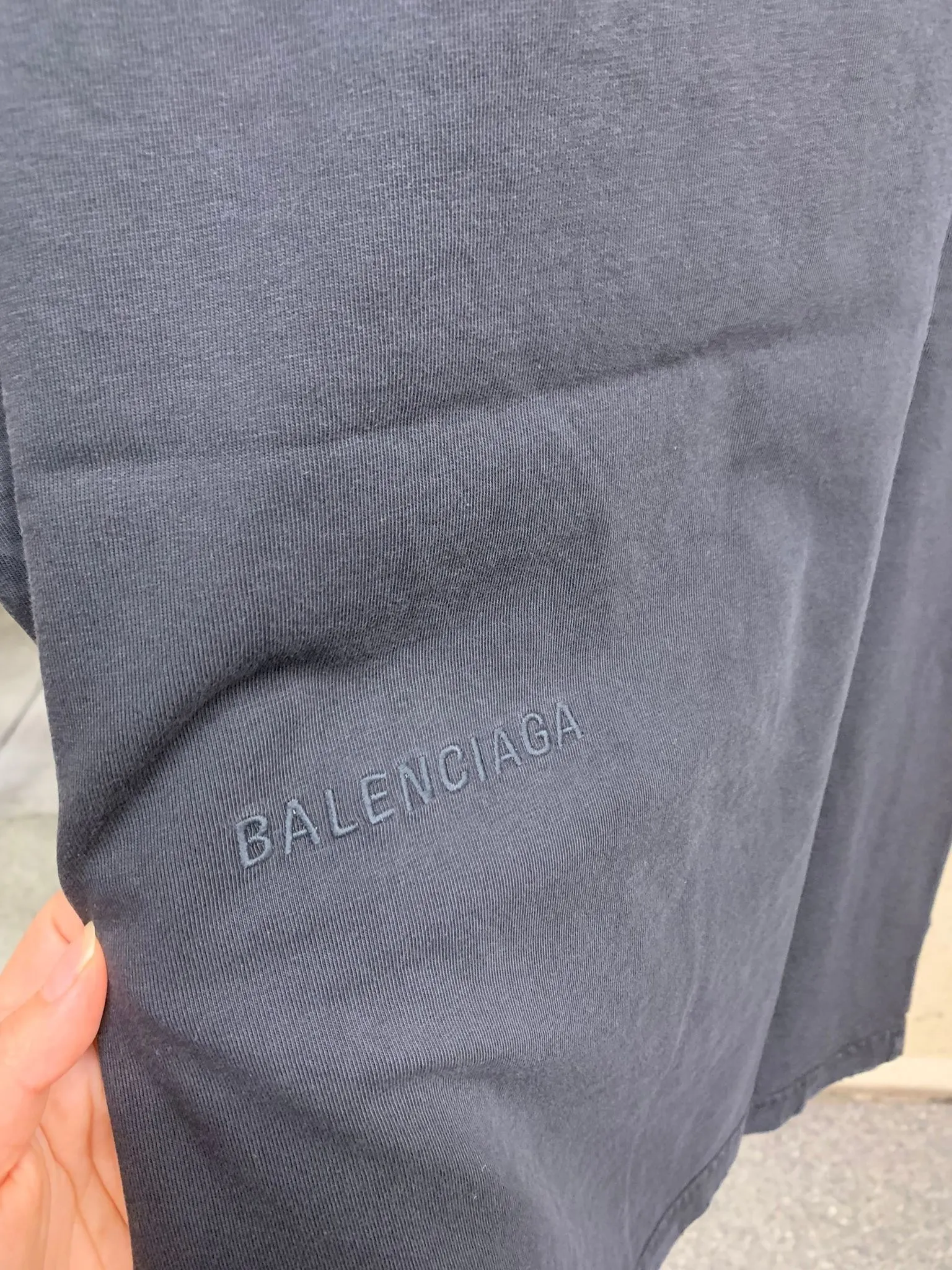 BALENCIAGA  |Paris Liberty T-shirt Medium Fit in Off White