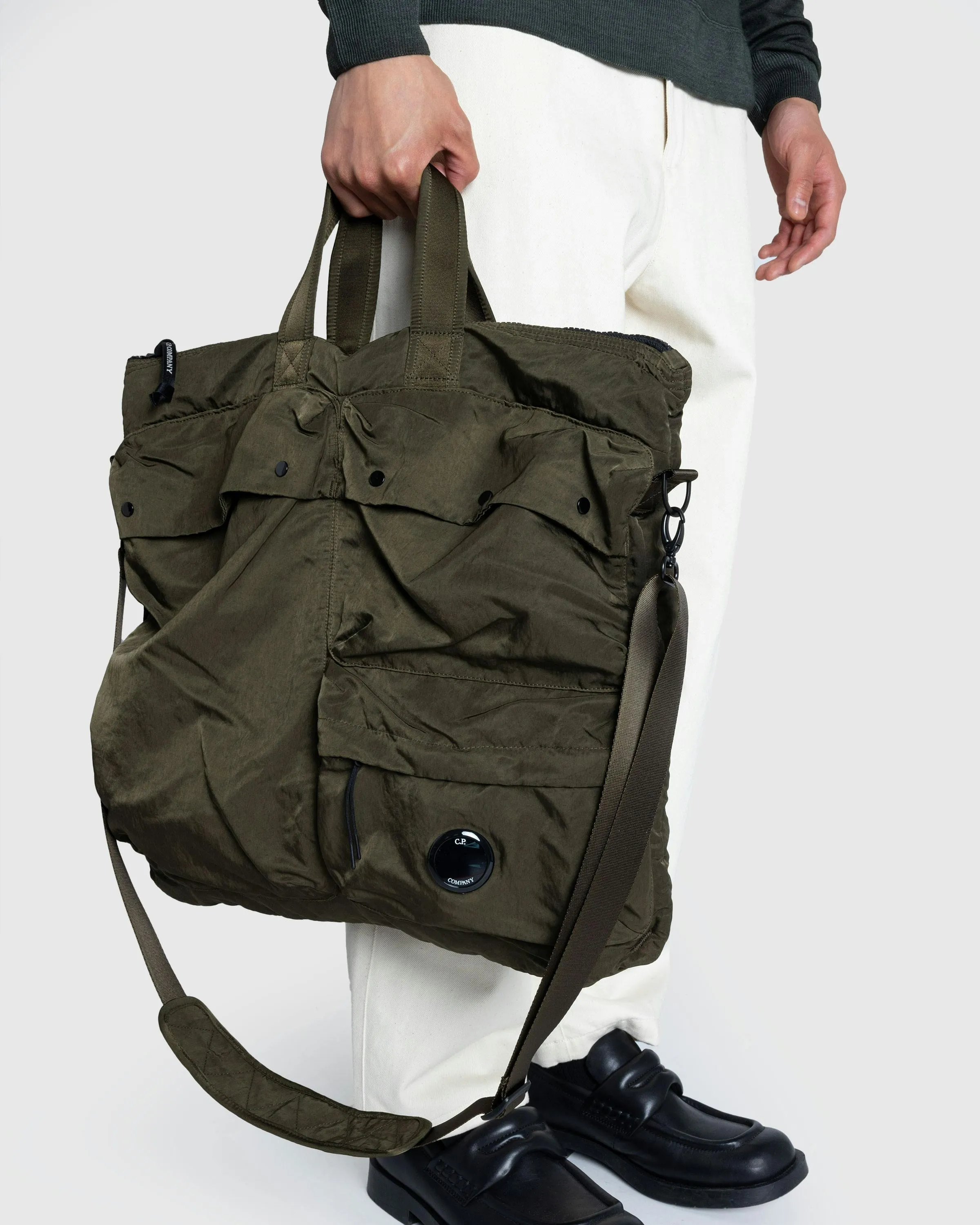 C.P. Company – Nylon B Tote Bag Ivy Green | Highsnobiety Shop