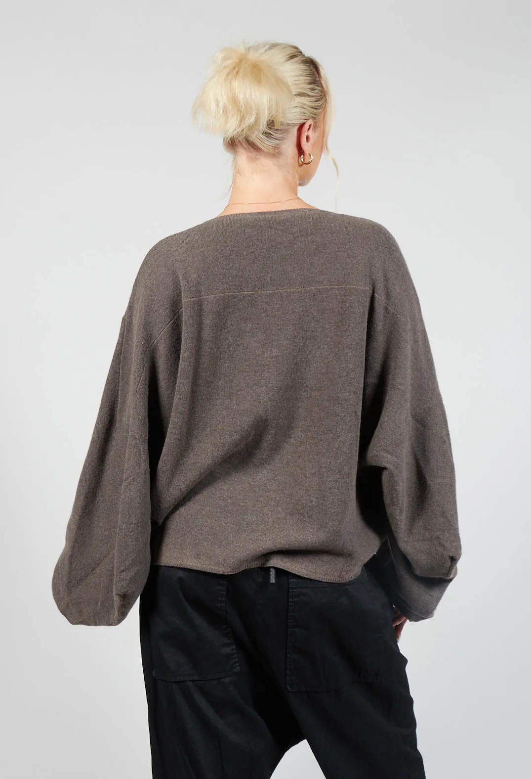 Cropped Cardigan in Kaffee Cloud