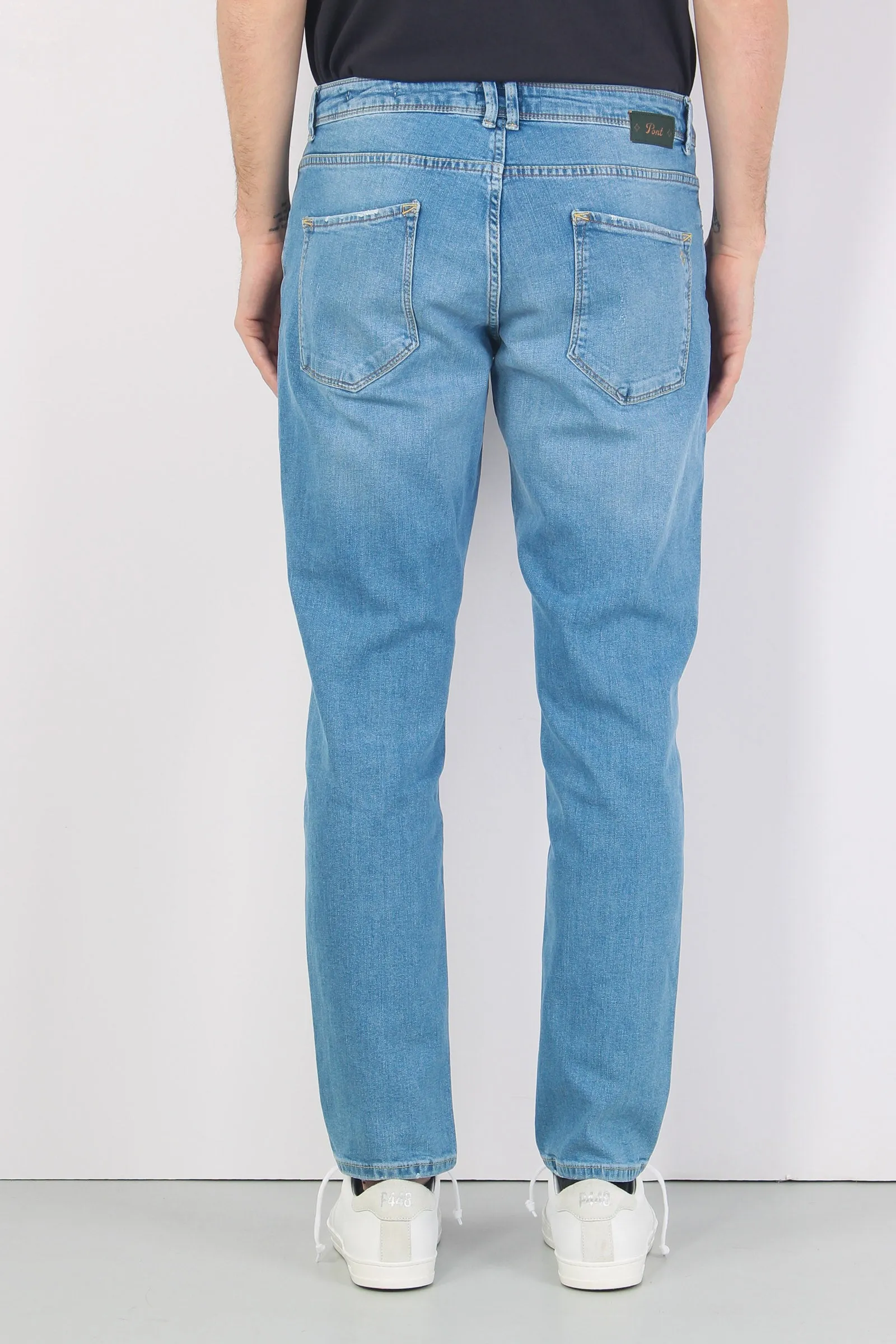 Denim Tapered Fit Denim Chiaro