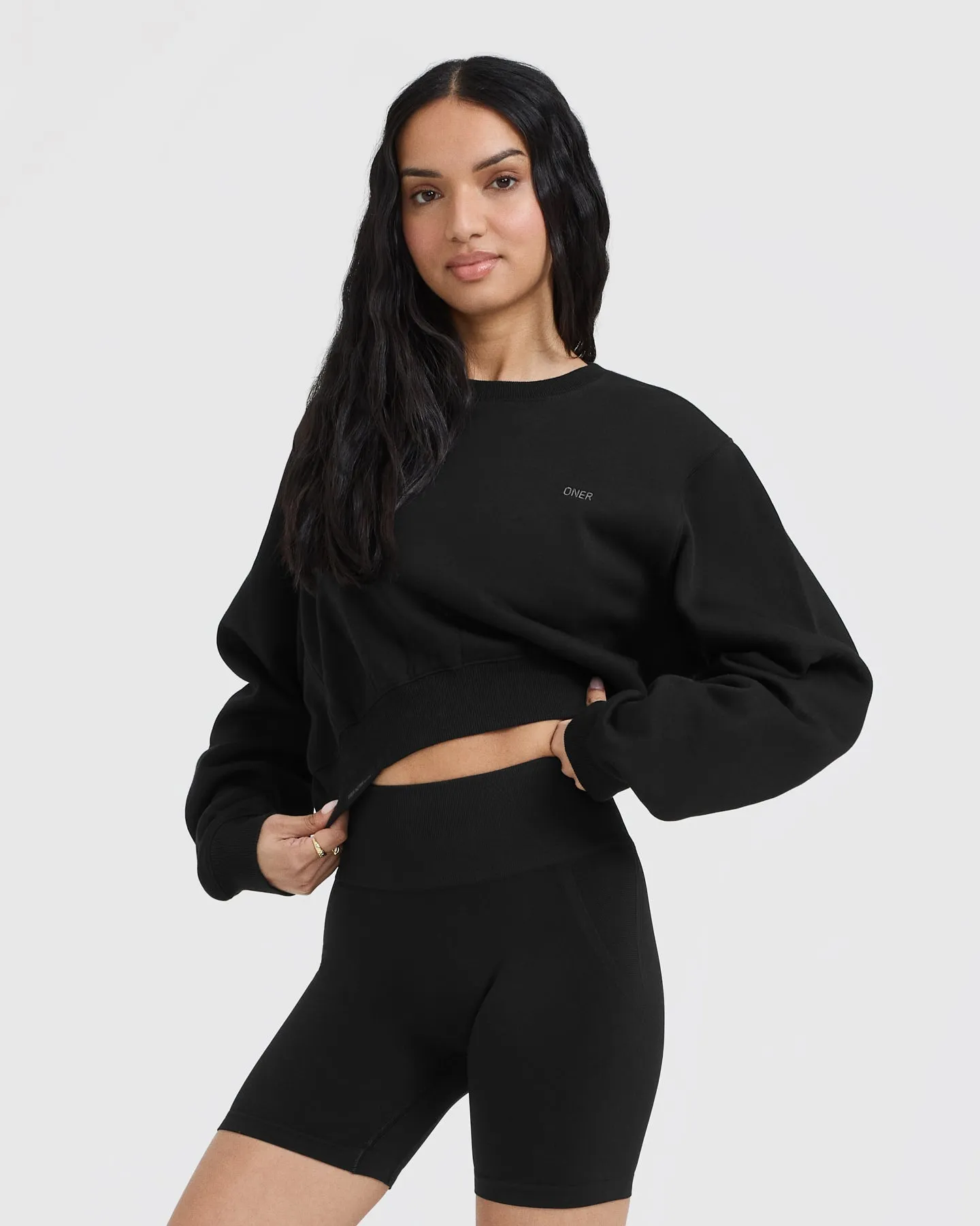 Foundations Crop Sweatshirt | Black