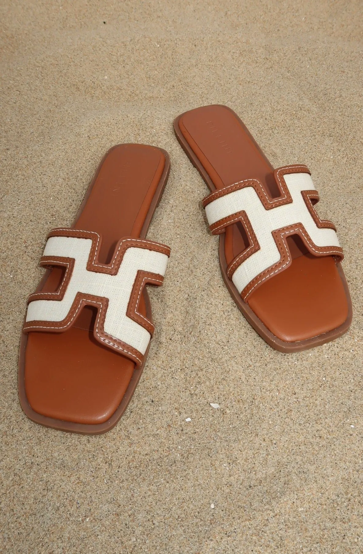 Gordy Sandals by Billini