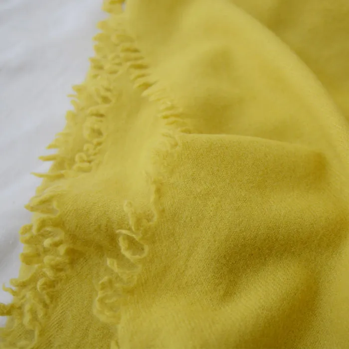 Makié Woman Felted Cashmere Scarf Yuzu Yellow