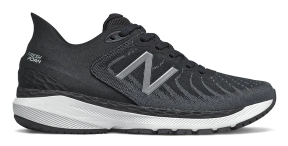 New Balance Womens 860 Athletic Shoes- Black