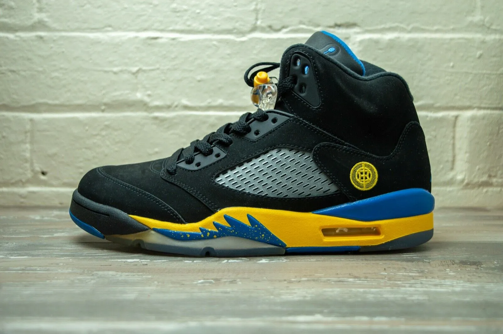 Nike Air Jordan 5 Retro Shanghai Shen 136027 089