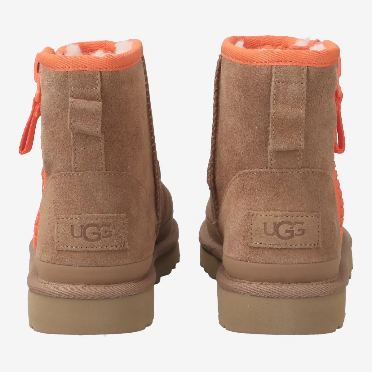 UGG-