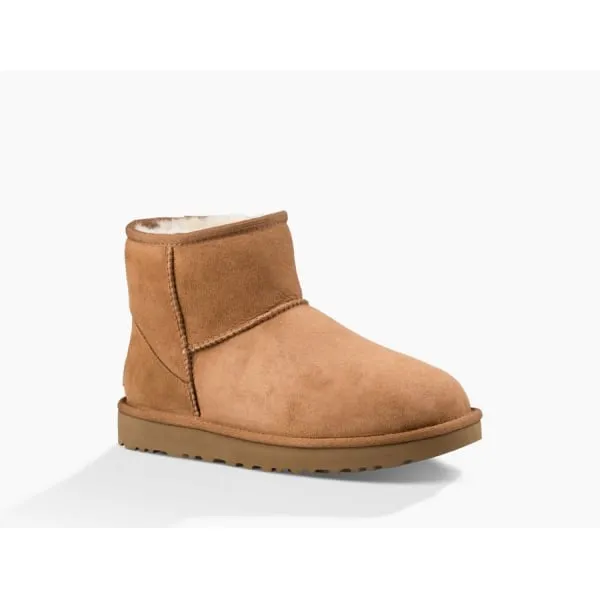 UGG Womens Classic Mini II Boot in Chestnut