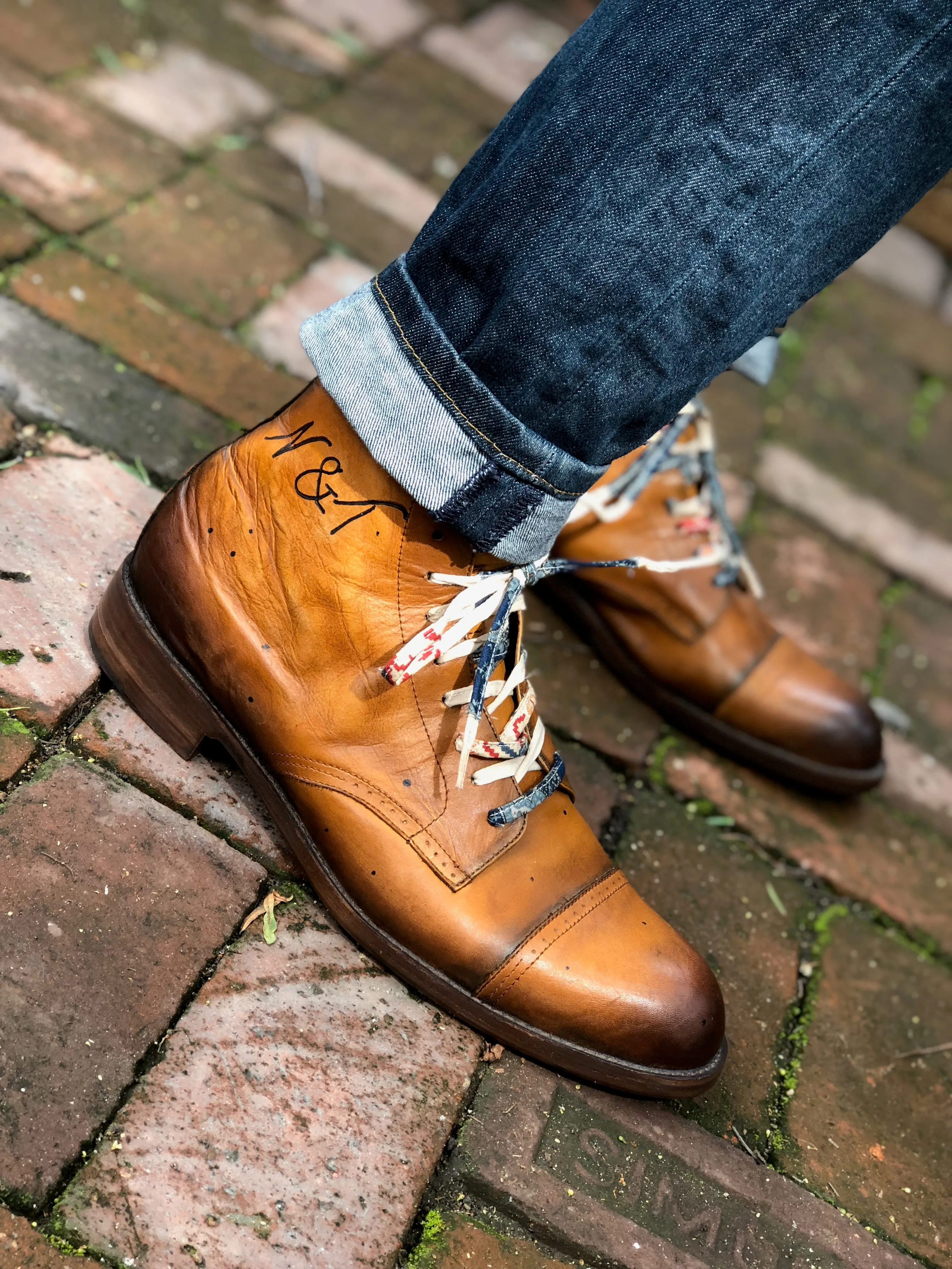 Vern - Above Ankle Lace-Up Boot