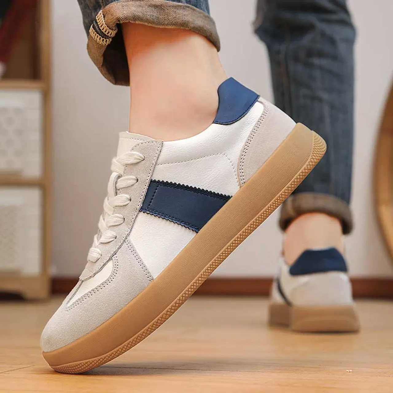 White blue stripe block casual shoe sneaker